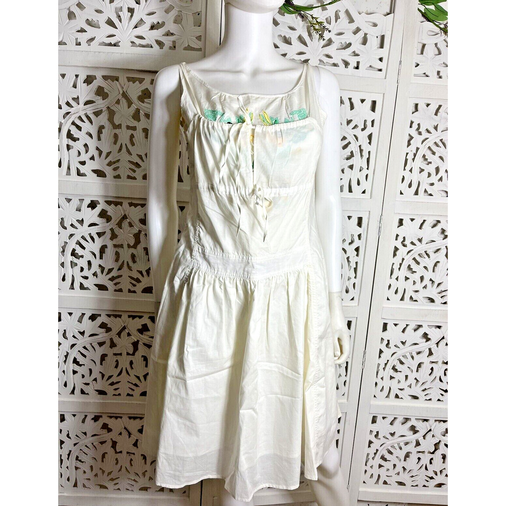 Women’s Peasant Boho Cottage Core Embroidered Floral Sleeveless Dress Size 6